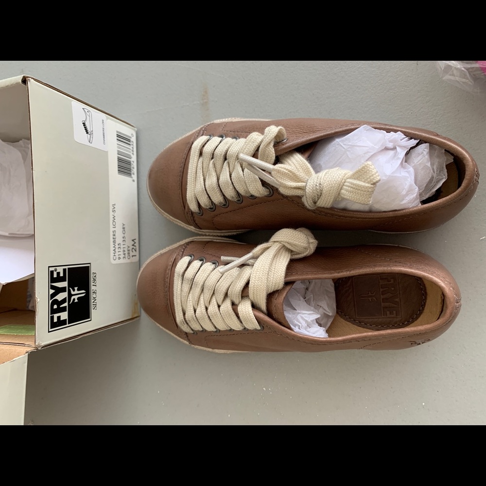 FRYE kids leather shoes BNIB